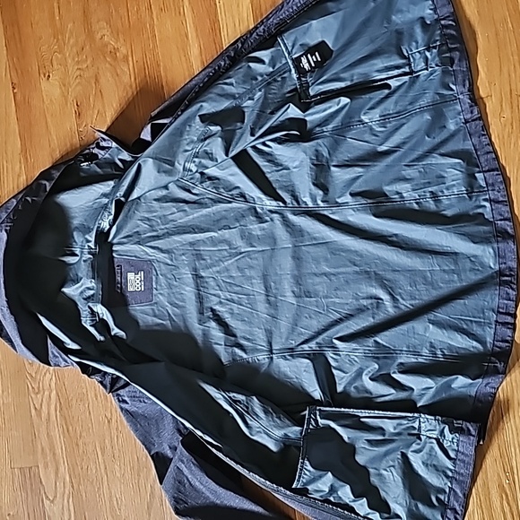 32 Degrees Cool Dark Gray Packable Hooded All Weather Jacket Women's Size Medium - Picture 4 of 12